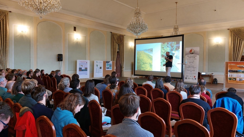 Konference Oheň v ekosystémech Střední Evropy se konala 6. - 8. 10. 2025 na zámku v Děčíně